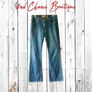 Women's Gap Curvy Regular Leg Blue Jeans... Size 6